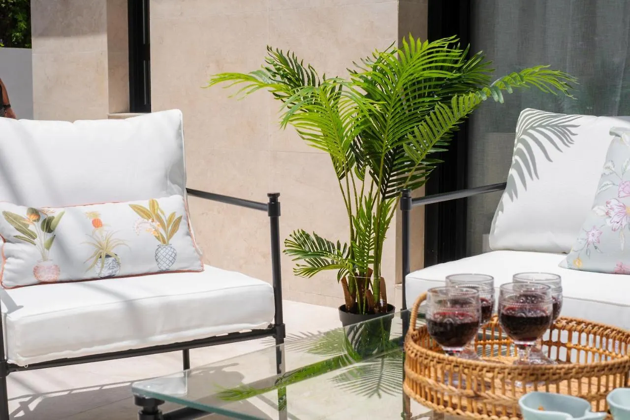 Apartamentos La Zagalilla Malaga