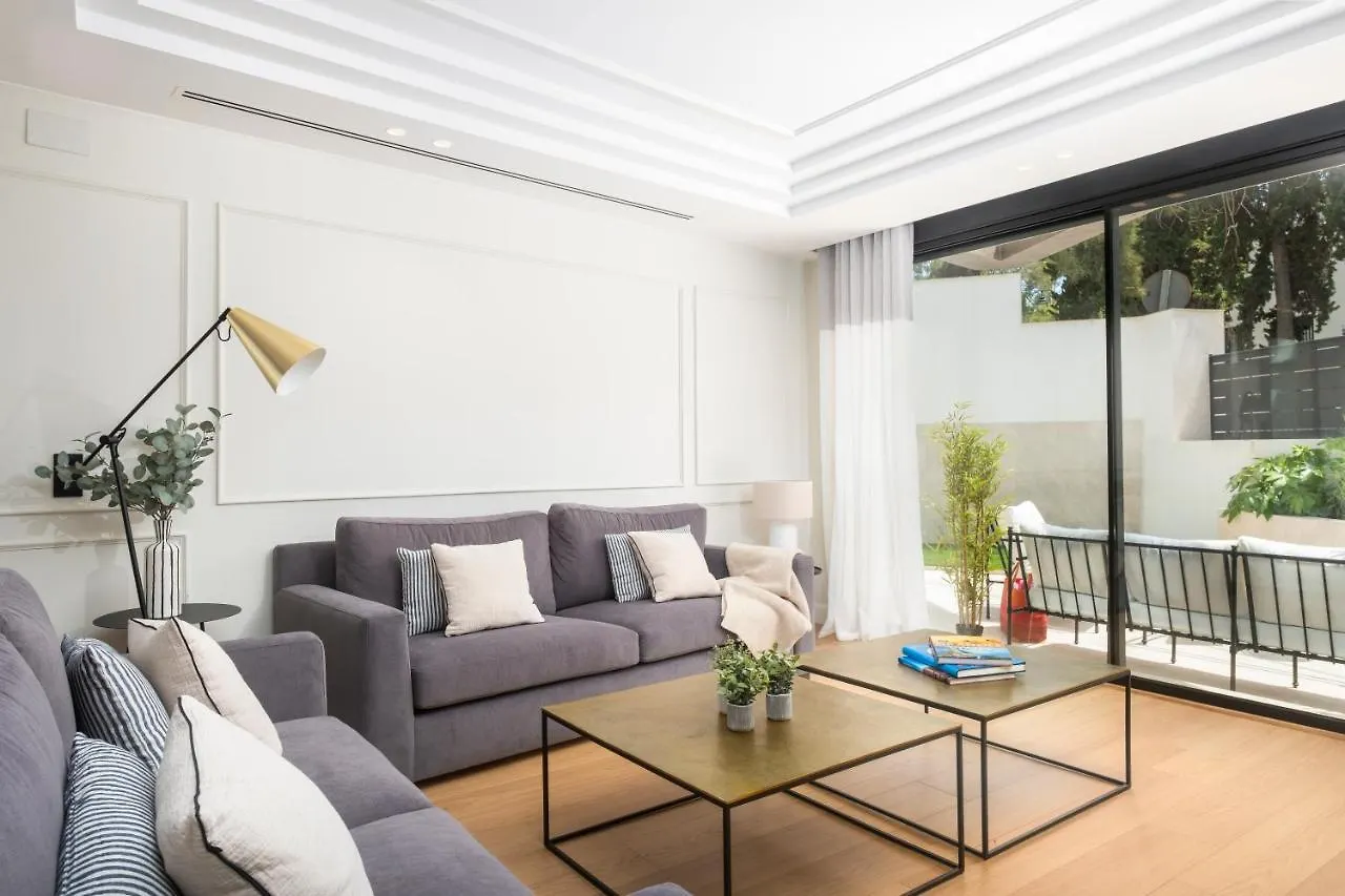 Apartment Apartamentos La Zagalilla Malaga